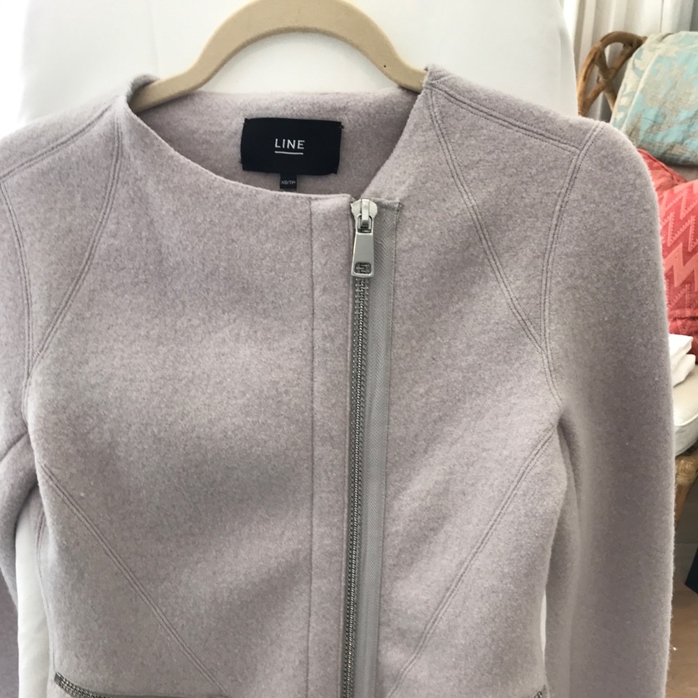 LINE JACKET
